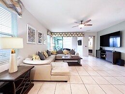 Beautiful Pool Villa With Spa And Game Room-9007pc 7 Bedroom Home by R