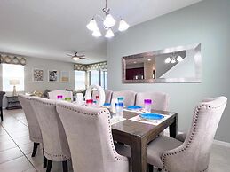 Beautiful Pool Villa With Spa And Game Room-9007pc 7 Bedroom Home by R