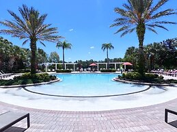 Cozy Family Friendly Pool Home With Game Room-227y 5 Bedroom Home by R