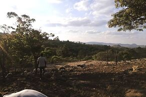 10 Guest Stay in the Mountains of Nyanga!