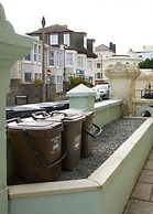 Knightstone Apartment