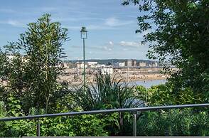 Knightstone Apartment