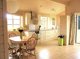 Skylark Lodge