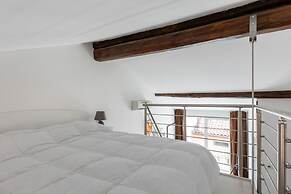 Cozy Mezzanine Apartment by Wonderful Italy