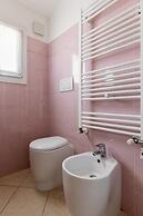 Cozy Mezzanine Apartment by Wonderful Italy