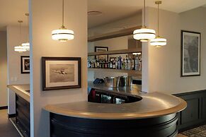 The Olive Ann Hotel, Grand Forks, a Tribute Portfolio Hotel