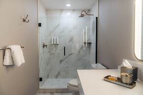 The Olive Ann Hotel, Grand Forks, a Tribute Portfolio Hotel