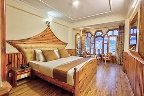 Goroomgo Samiru Manali