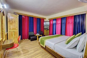 Goroomgo Samiru Manali