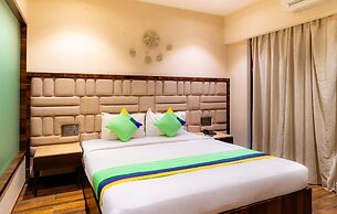 Treebo Supreme Grande