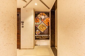 Treebo Supreme Grande