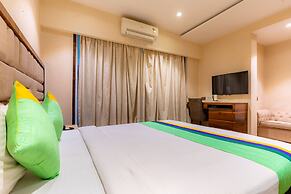 Treebo Supreme Grande