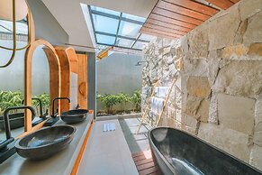 Villa Asri -  Tropical 3BR Villa