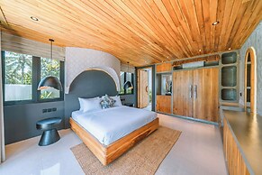 Villa Asri -  Tropical 3BR Villa