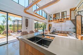 Villa Asri -  Tropical 3BR Villa