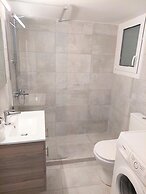 Modern Apartment in Acropolis Museum