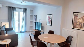 Modern Apartment in Acropolis Museum