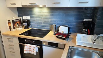 Modern Apartment in Acropolis Museum