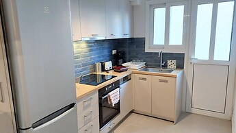 Modern Apartment in Acropolis Museum