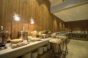 Cygnett Collection KK Hotel