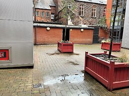 City Centre 1 Bedroom Apartment