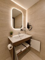 Lumiera Suites Hotel