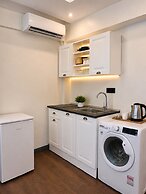 Lumiera Suites Hotel