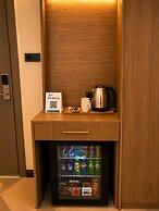 Lumiera Suites Hotel
