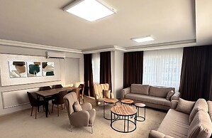 Lumiera Suites Hotel