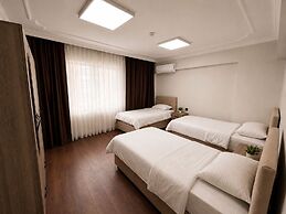 Lumiera Suites Hotel