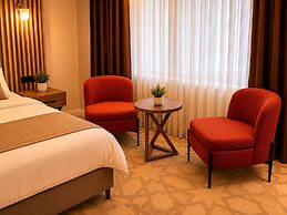 Lumiera Suites Hotel