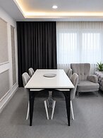 Lumiera Suites Hotel