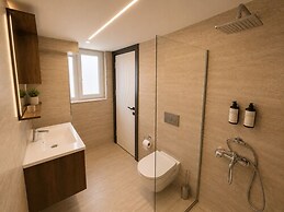 Lumiera Suites Hotel