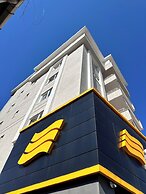 Lumiera Suites Hotel