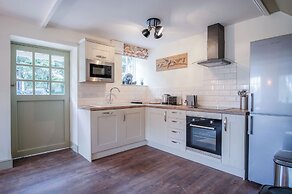 The Stables - 2 Bedroom Cottage - Princes Gate