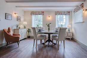 The Stables - 2 Bedroom Cottage - Princes Gate