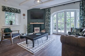 The Stables - 2 Bedroom Cottage - Princes Gate