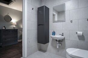 The Stables - 2 Bedroom Cottage - Princes Gate