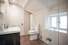 The Lodge - 2 Bedroom Cottage - Princes Gate