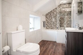 The Lodge - 2 Bedroom Cottage - Princes Gate