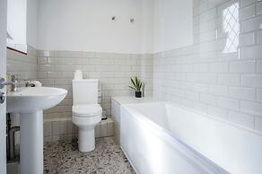 Springfield Lodge - 3 Bedroom Home - Princes Gate