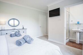 Springfield Lodge - 3 Bedroom Home - Princes Gate