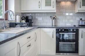 Springfield Lodge - 3 Bedroom Home - Princes Gate