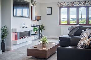 Springfield Lodge - 3 Bedroom Home - Princes Gate