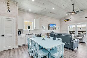 Fishtastic Sp103 4 Bedroom Home by RedAwning