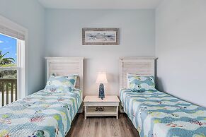 Fishtastic Sp103 4 Bedroom Home by RedAwning