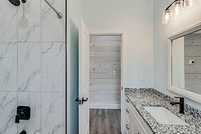 Fishtastic Sp103 4 Bedroom Home by RedAwning