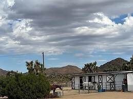 Countryside Spanish Hacienda W/ Spa, Horses, Views by Redawning