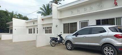 2-bedroom next-door apartments are available, each good for 12 guests,