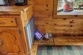 Bear Track Falls Retreat Mtn. Getaway!